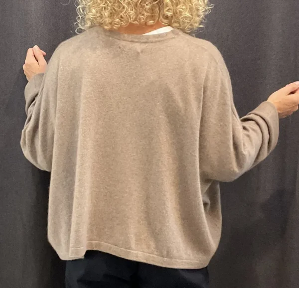 Caroline Crew cashmere Crew Sweater taupe