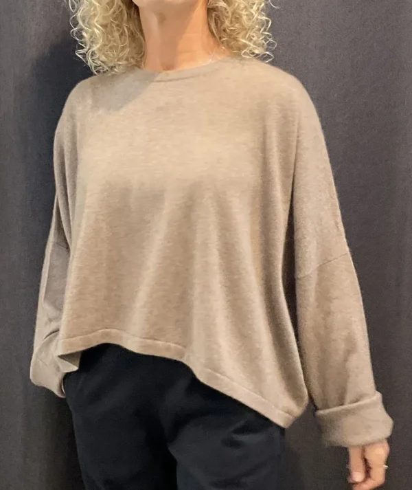 Caroline Crew cashmere Crew Sweater taupe