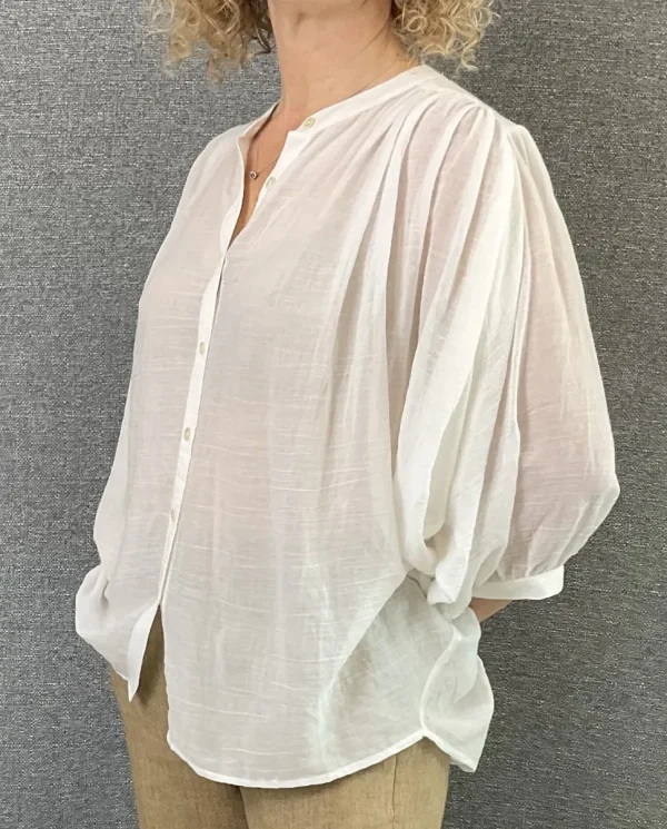Diega Blouse Celeste white
