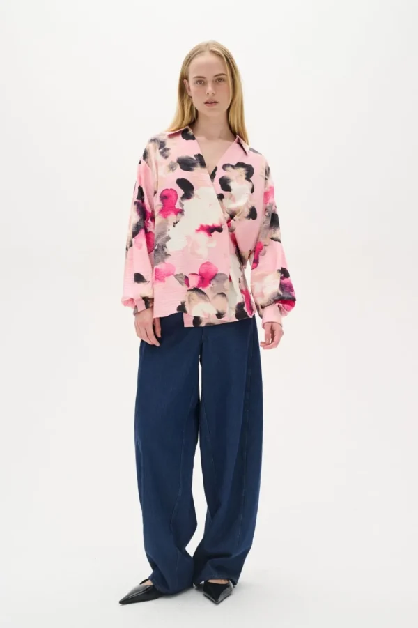 InWear Shirt Vanilla pale pink flower clouds